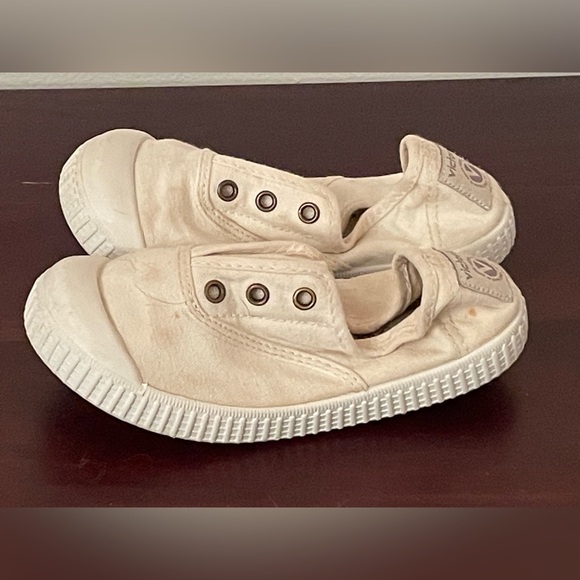 Unisex Victoria Made In Spain Toddler Sneakers In White, Sz 28 EU (Sz 11 US) - Picture 6 of 8